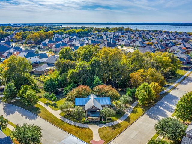 3917 Gatewick Drive, Rockwall, TX 75087