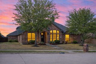 3917 Gatewick Drive, Rockwall, TX 75087