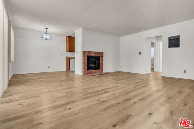 2469 Purdue Avenue, Los Angeles, CA 90064