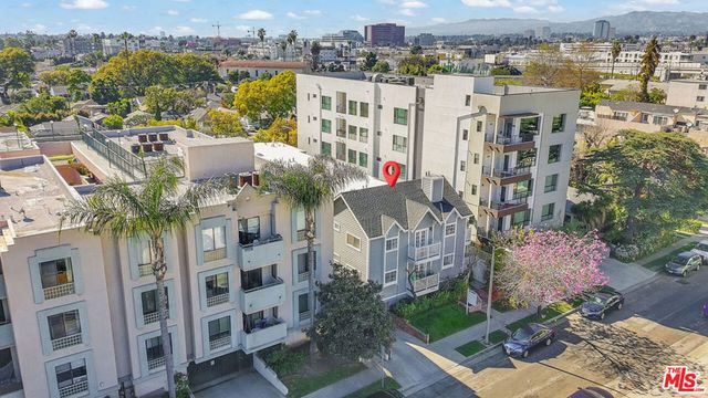 2469 Purdue Avenue, Los Angeles, CA 90064