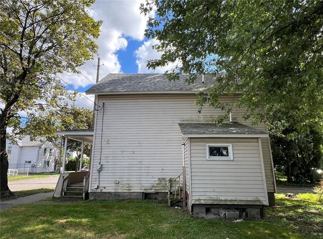 907 Sullivan Street, Elmira City, NY 14901