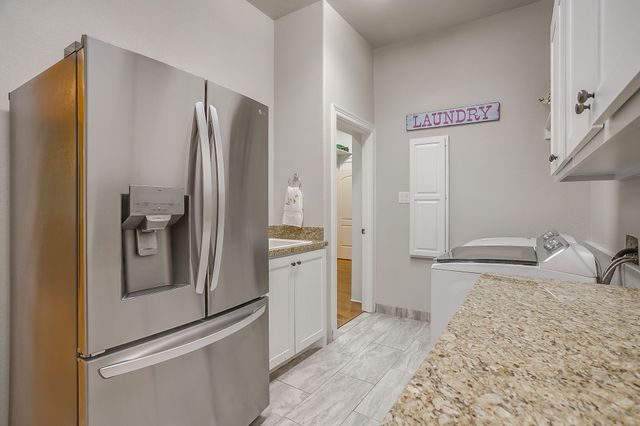7406 Hampton Drive, Granbury, TX 76049
