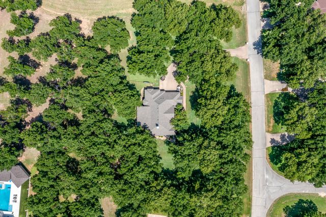 7406 Hampton Drive, Granbury, TX 76049
