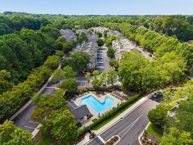 1112 Woodland Lane, Alpharetta, GA 30009