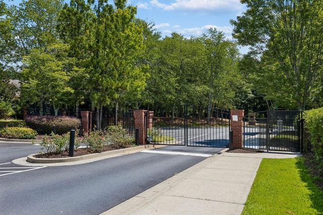 1112 Woodland Lane, Alpharetta, GA 30009