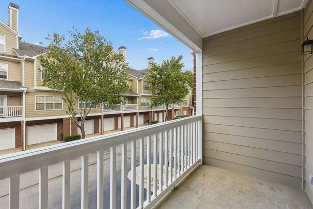 1112 Woodland Lane, Alpharetta, GA 30009