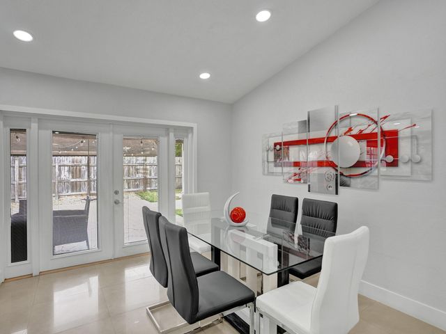 4950 NW 85th Terrace, Lauderhill, FL 33351