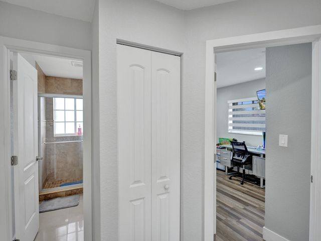 4950 NW 85th Terrace, Lauderhill, FL 33351