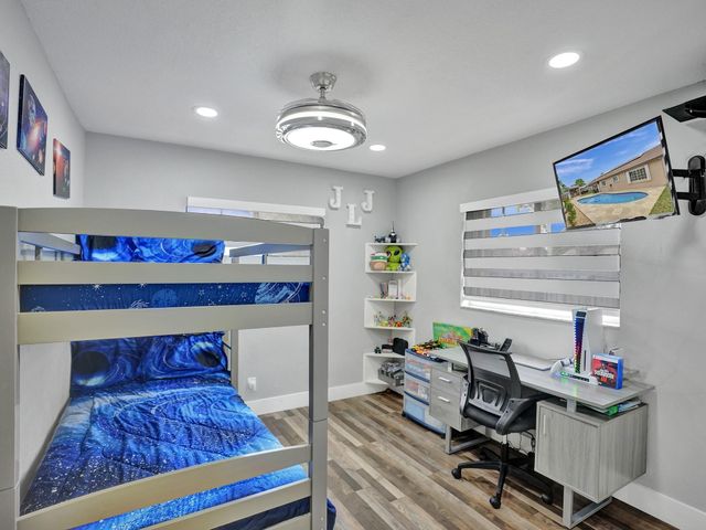 4950 NW 85th Terrace, Lauderhill, FL 33351