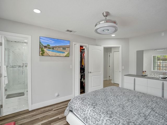 4950 NW 85th Terrace, Lauderhill, FL 33351