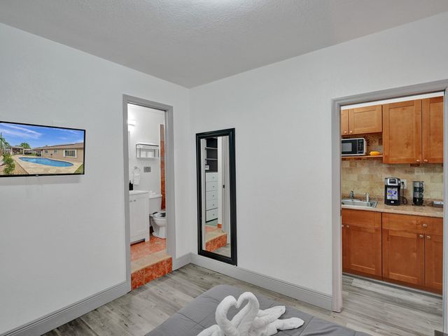 4950 NW 85th Terrace, Lauderhill, FL 33351