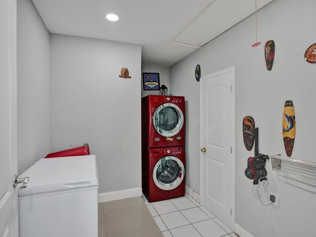 4950 NW 85th Terrace, Lauderhill, FL 33351