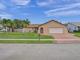 4950 NW 85th Terrace, Lauderhill, FL 33351