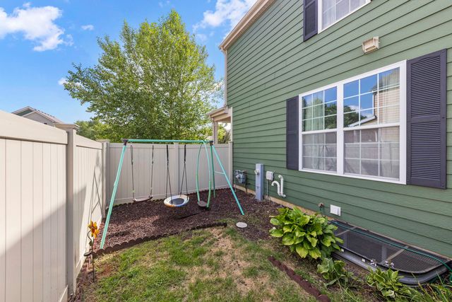 3627 Daisy Lane, Elgin, IL 60124