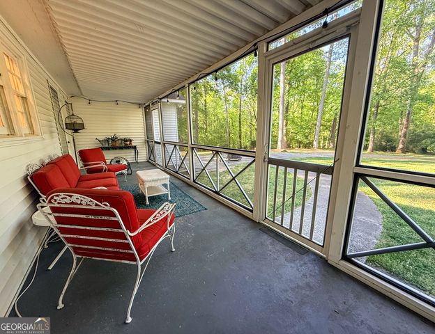 3729 Duncan Bridge Road, Cornelia, GA 30531