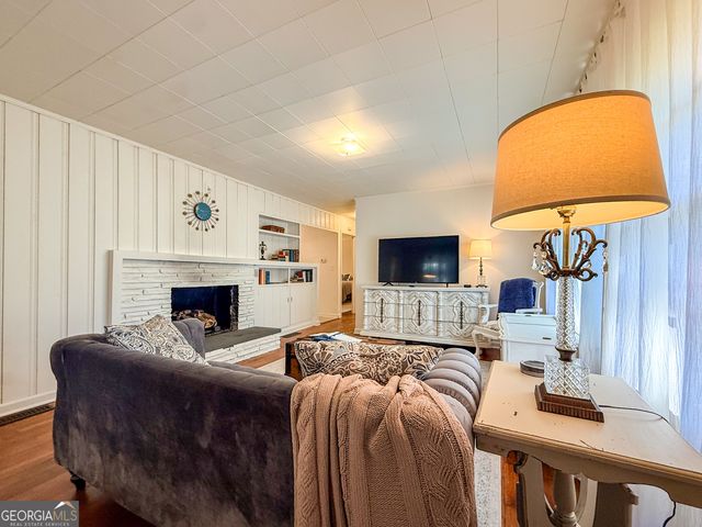 3729 Duncan Bridge Road, Cornelia, GA 30531