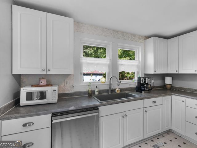 91 Walt Sanders Road, Newnan, GA 30265