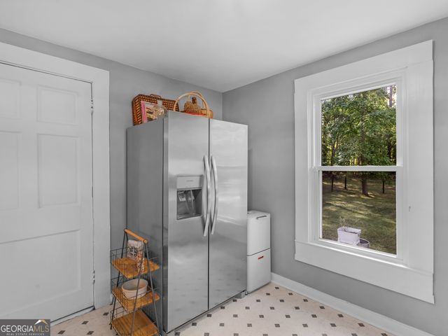 91 Walt Sanders Road, Newnan, GA 30265