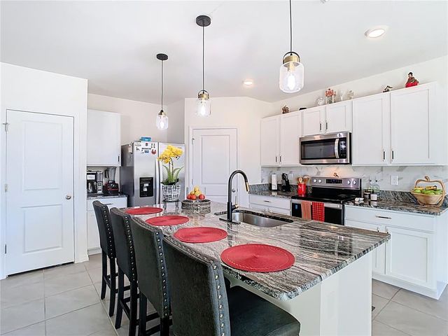 10727 PENNY GALE LOOP, San Antonio, FL 33576