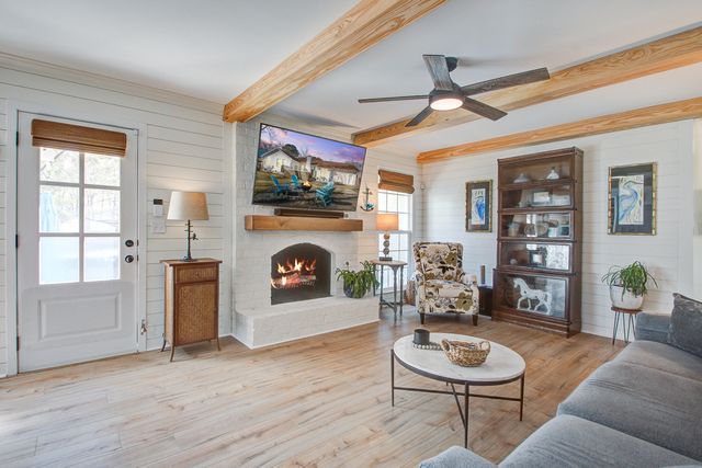 189 Old Dominion Drive, North Charleston, SC 29418