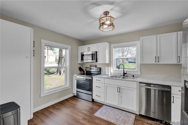 345 Oriole Drive, Charlestown, IN 47111