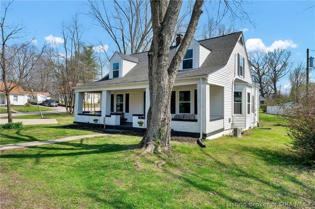 345 Oriole Drive, Charlestown, IN 47111