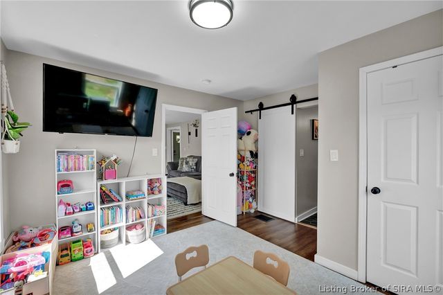 345 Oriole Drive, Charlestown, IN 47111