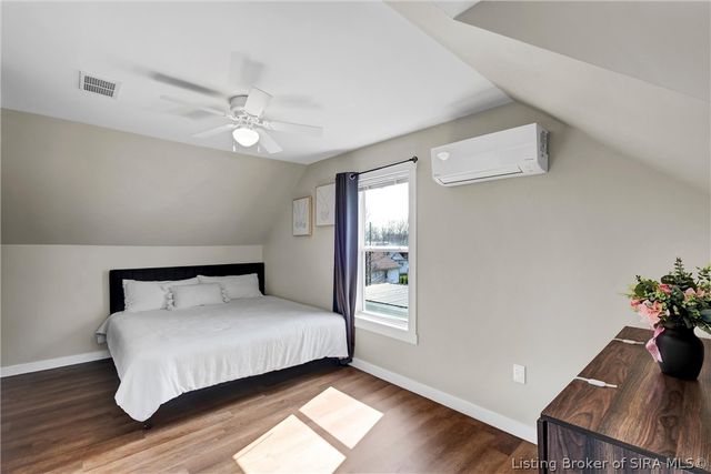 345 Oriole Drive, Charlestown, IN 47111