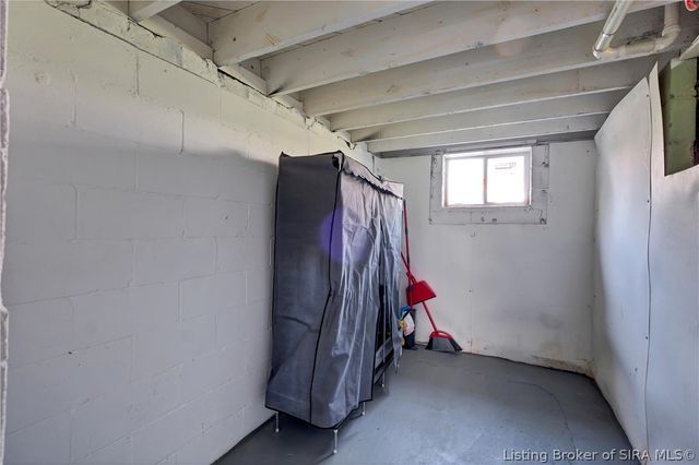 345 Oriole Drive, Charlestown, IN 47111