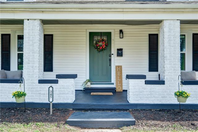 345 Oriole Drive, Charlestown, IN 47111