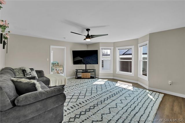 345 Oriole Drive, Charlestown, IN 47111