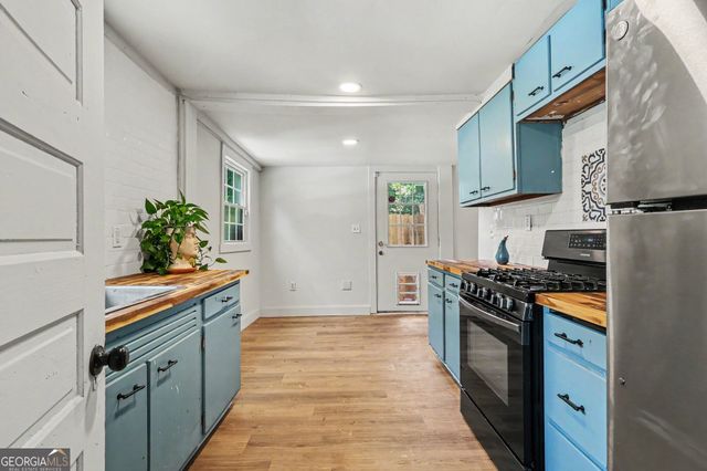 898 Smith Street SW, Atlanta, GA 30310