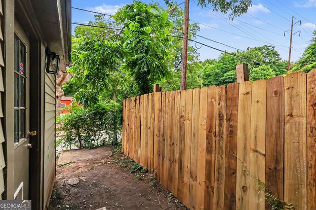 898 Smith Street SW, Atlanta, GA 30310
