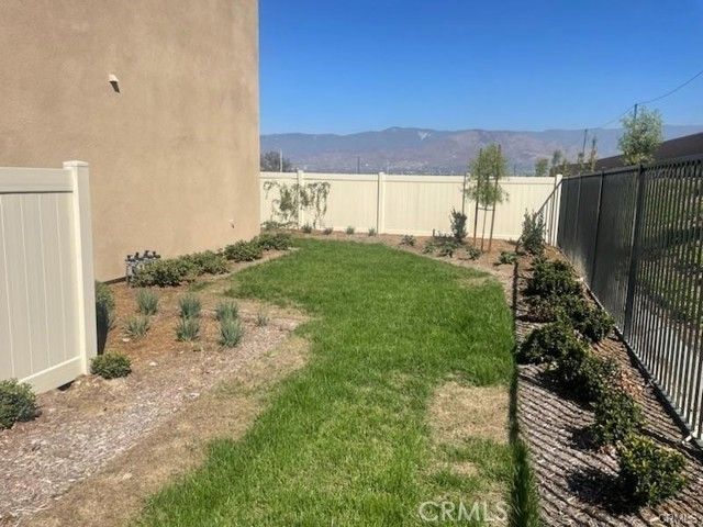 2058 Bergamot, Redlands, CA 92374