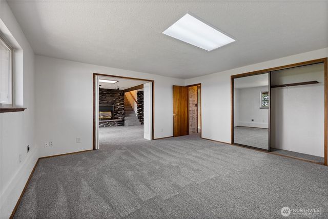 117 66th Avenue E, Tacoma, WA 98424