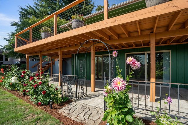117 66th Avenue E, Tacoma, WA 98424