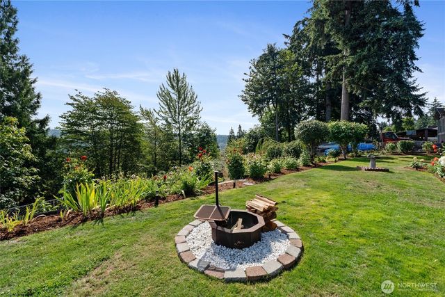 117 66th Avenue E, Tacoma, WA 98424
