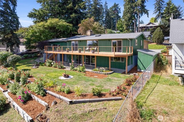 117 66th Avenue E, Tacoma, WA 98424