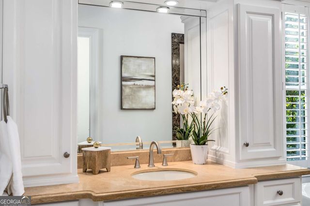 5505 Long Island Drive NW, Sandy Springs, GA 30327