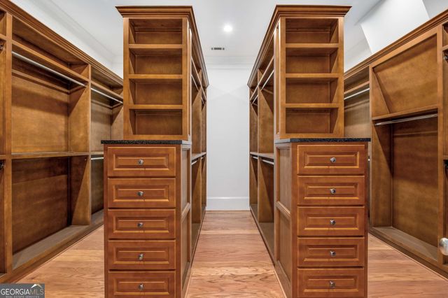 5505 Long Island Drive NW, Sandy Springs, GA 30327