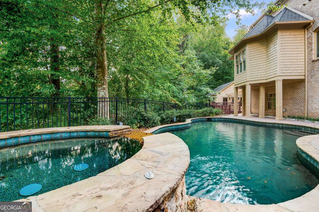5505 Long Island Drive NW, Sandy Springs, GA 30327