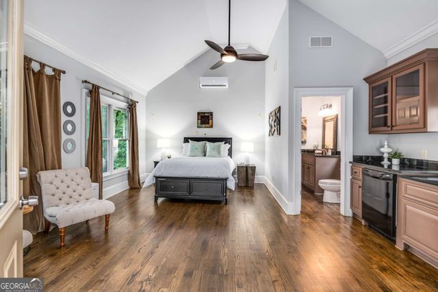 5505 Long Island Drive NW, Sandy Springs, GA 30327