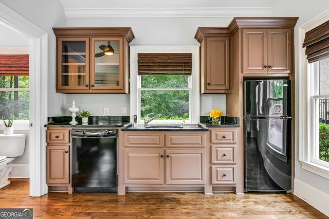 5505 Long Island Drive NW, Sandy Springs, GA 30327