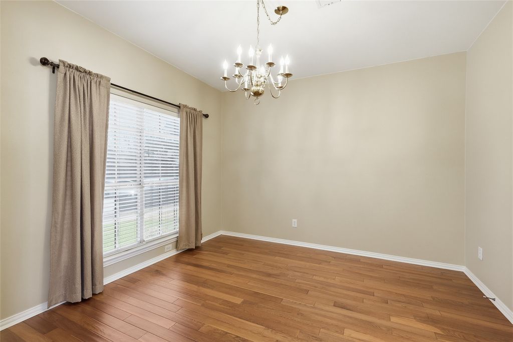 1021 Dartmouth Drive, Lewisville, TX 75067 — photo 4