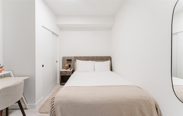 580 72nd St 1413, Miami Beach, FL 33141