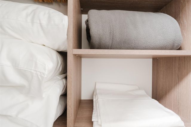 580 72nd St 1413, Miami Beach, FL 33141