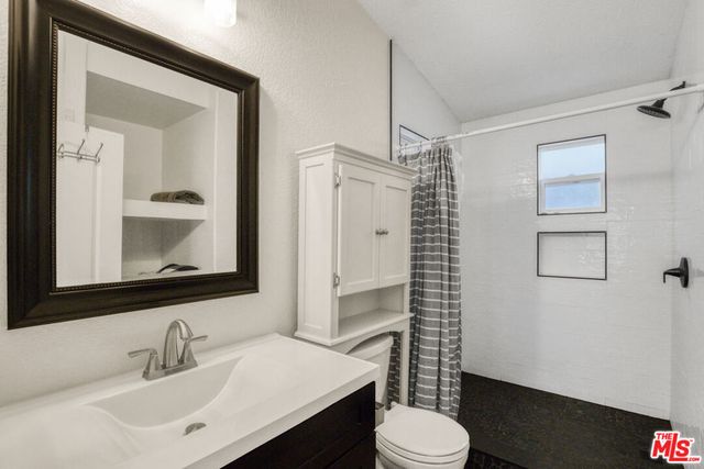 4201 Topanga Canyon Boulevard 136, Woodland Hills, CA 91364