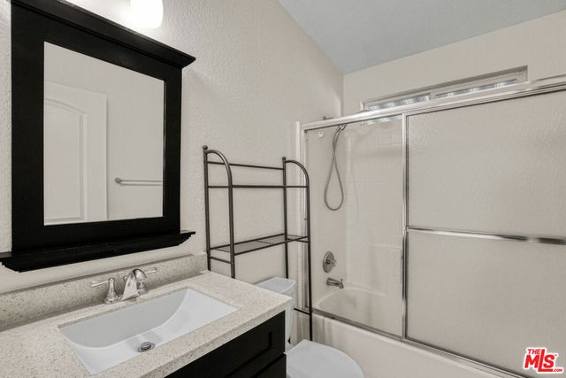 4201 Topanga Canyon Boulevard 136, Woodland Hills, CA 91364