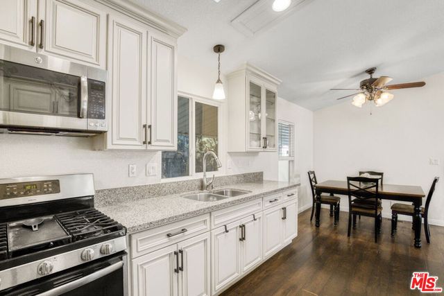 4201 Topanga Canyon Boulevard 136, Woodland Hills, CA 91364