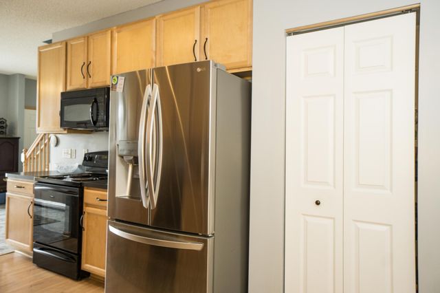 1650 Liberty Circle 2008, Shakopee, MN 55379